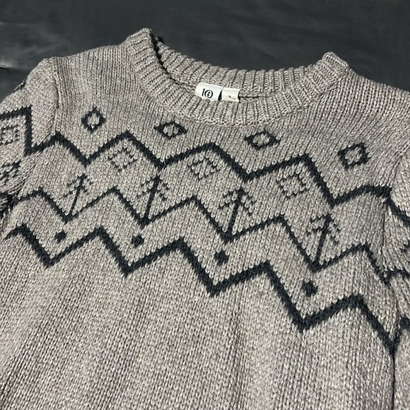 Soft Brown Sweater! - Picture 3 of 3